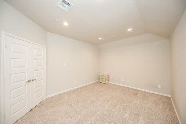 Building Photo - 6301 Superior Dr