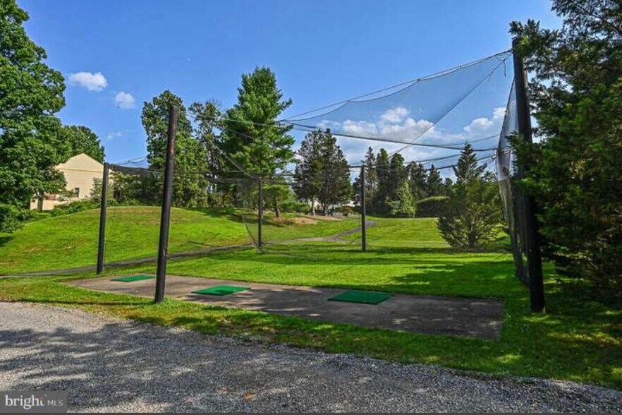 Building Photo - 12001 Ridge Knoll Dr