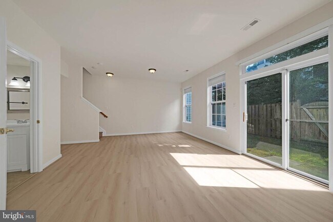 Building Photo - 2605 Tarleton Corner Dr