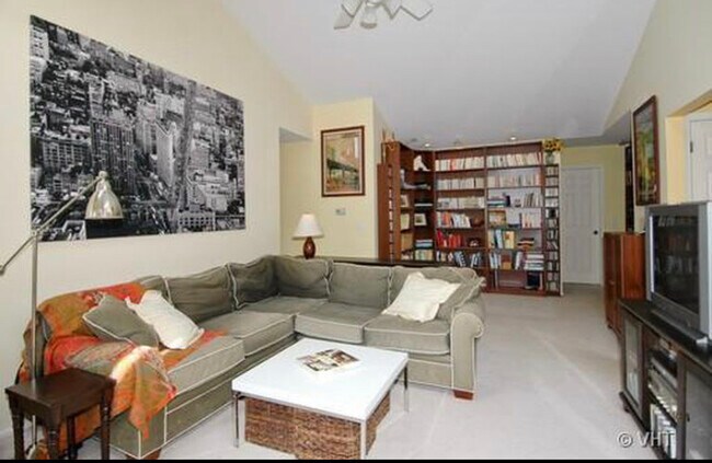 Living room - 2403 Mallow Ct