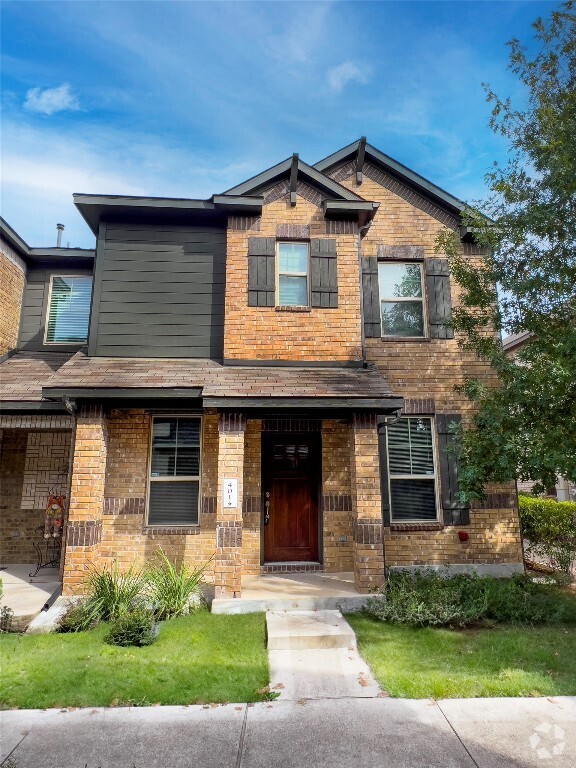 Building Photo - 7220 Wyoming Springs Dr
