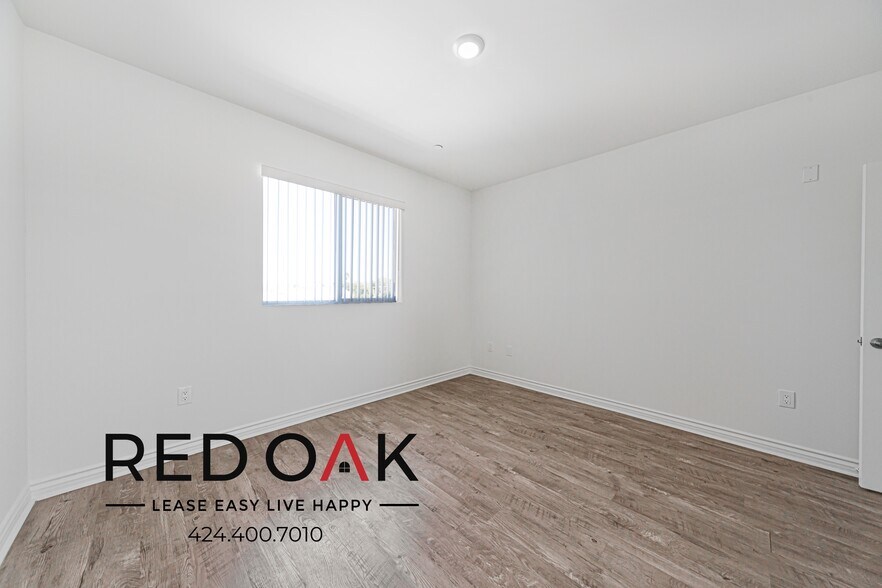 Building Photo - 14654 Nordhoff St
