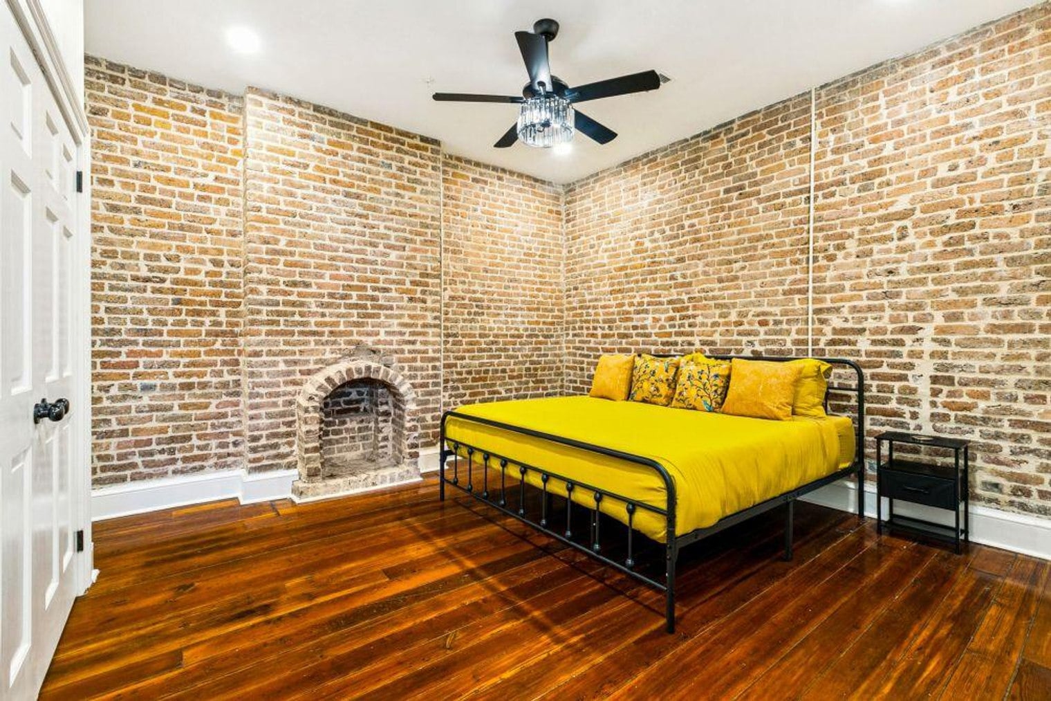 Building Photo - 1725 Robert C. Blakes Sr. Dr