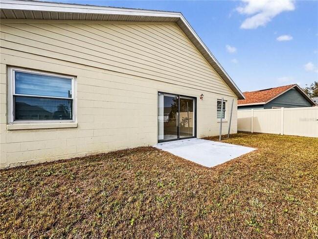 Building Photo - 314 Chicago Woods Cir