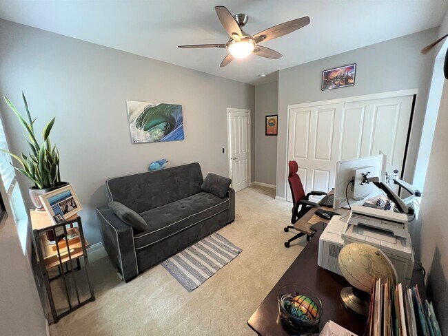 Building Photo - 1065 Sea Glass Wy