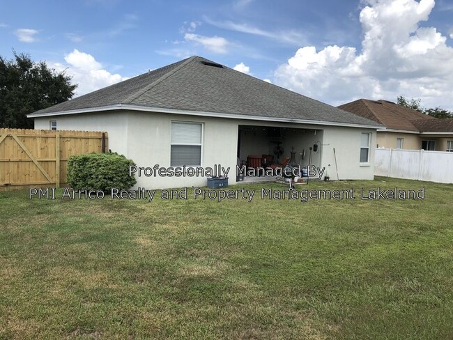 Building Photo - South Lakeland 3 Bedroom with Bonus