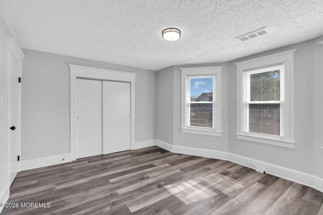 Building Photo - 209 Atkins Ave