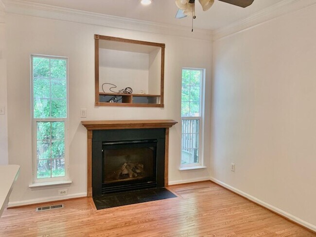 Building Photo - 18122 Truffle Ln