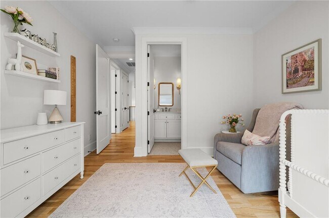 Building Photo - 1381 Wessyngton Rd NE