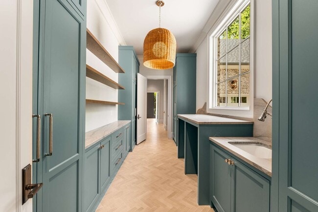 Building Photo - 8115 Devens Dr