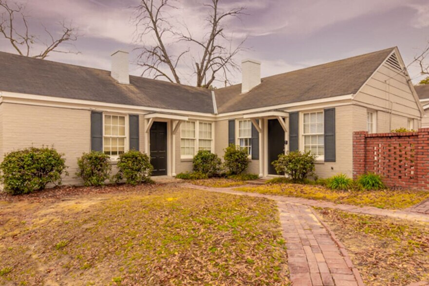 Building Photo - 2007 Terrace Dr