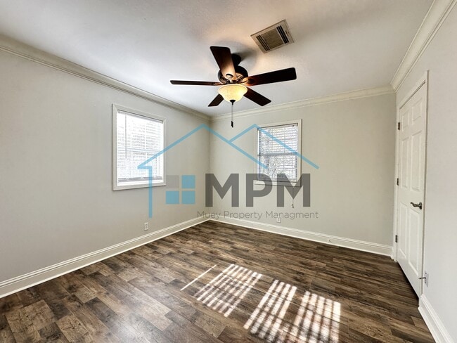 Building Photo - 117 Paula Dr