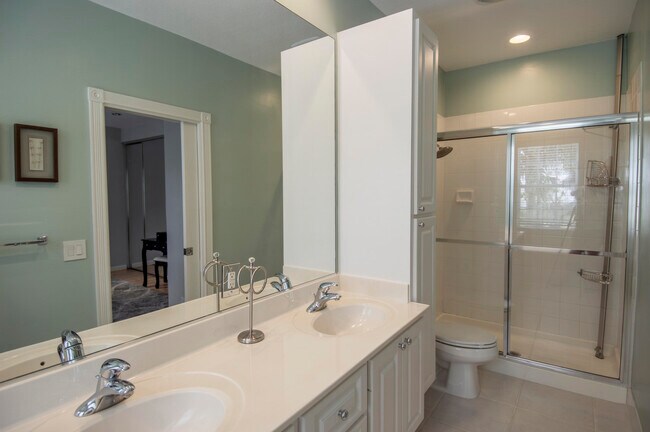 Building Photo - 504 Capistrano Dr