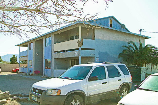 Building Photo - 2240 N Pecos Rd