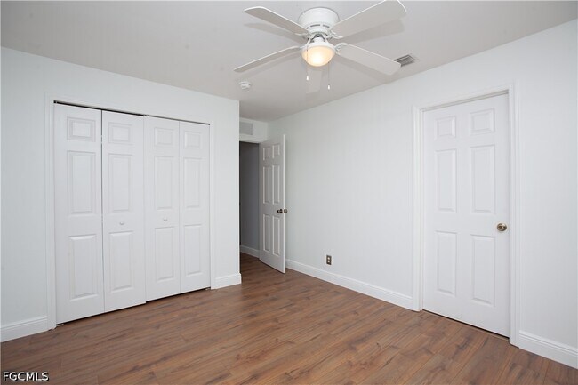 Building Photo - 2507 Embers Pkwy W