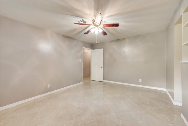 Building Photo - 1522 Baggett Ln