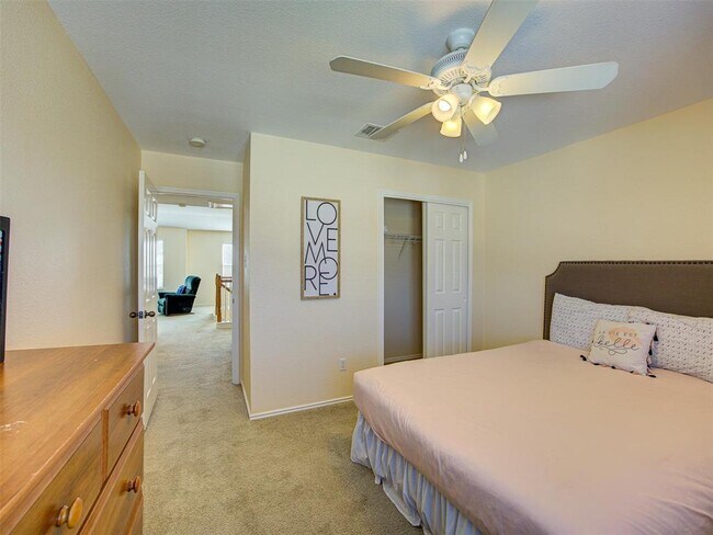 Building Photo - 120 Gila Cliff Dr