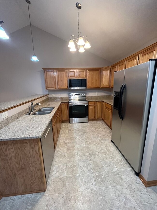 Building Photo - 8528 Flintlock Cir