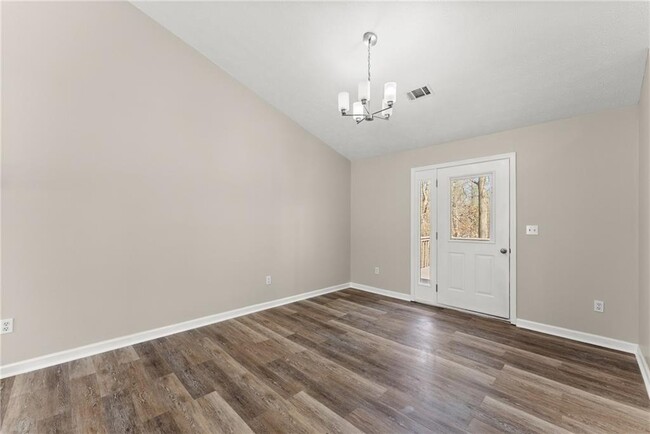 Building Photo - 175 Cedar Ridge Dr