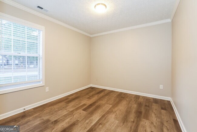 Building Photo - 125 Eastfield Ct