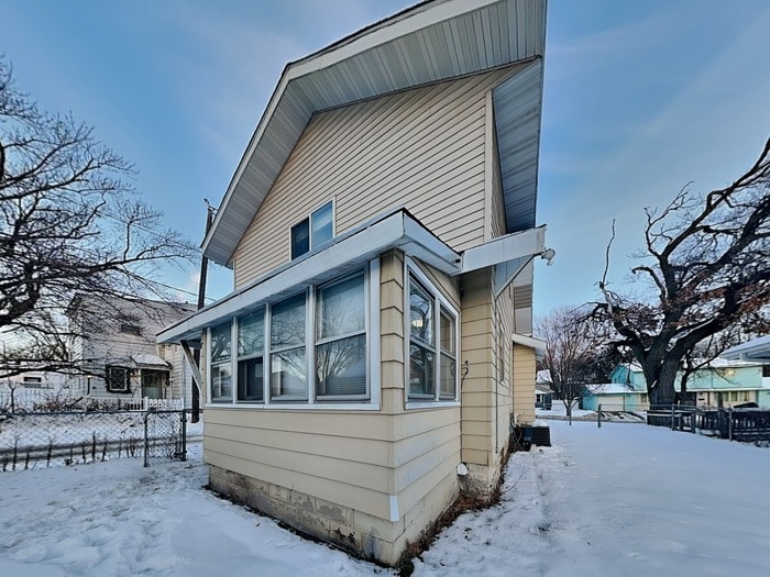 Building Photo - 891 Hazelwood St