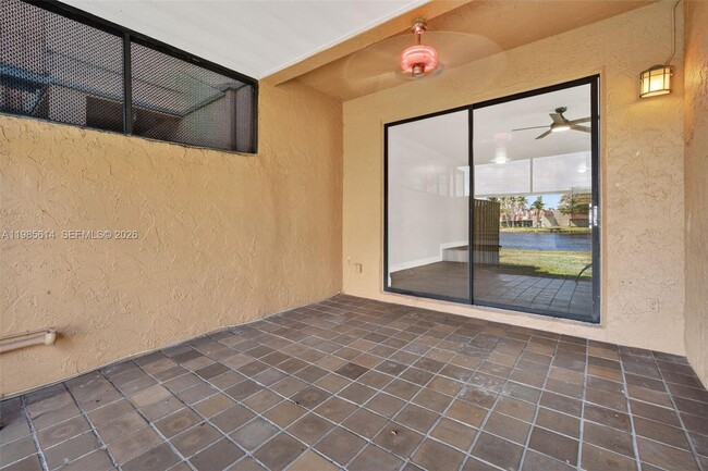 Building Photo - 1451 NW 92nd Ave