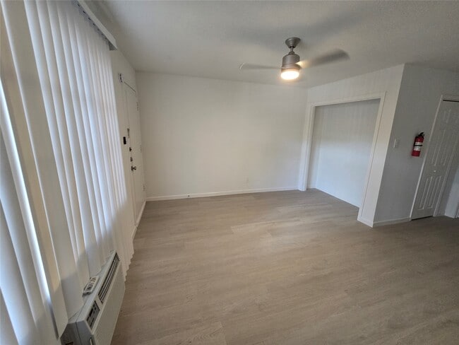 Building Photo - 2501 Yoakum Blvd