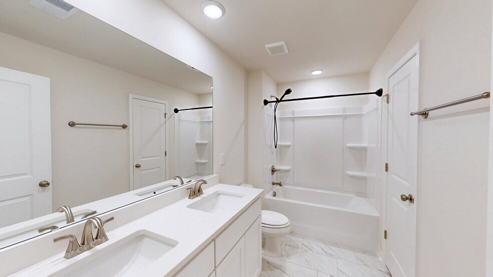 Building Photo - 5081 Tullamore Dr