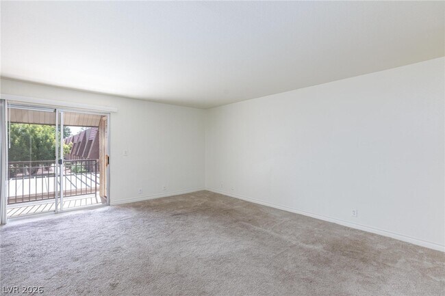 Building Photo - 5240 Indian River Dr