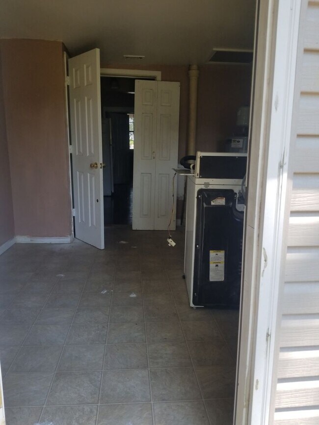 Building Photo - Charming 2BR House in Crestview