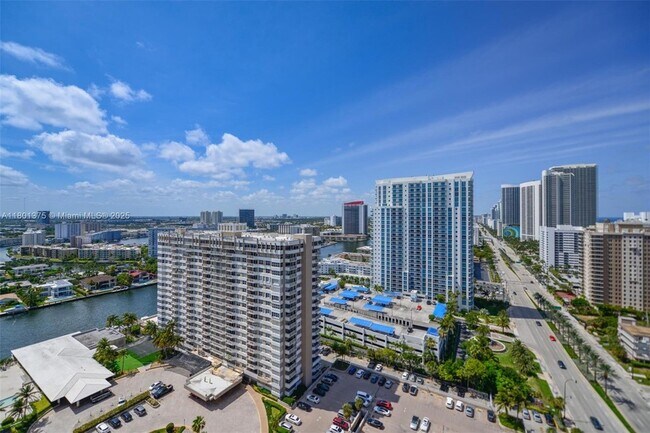 Building Photo - 1985 S Ocean Dr