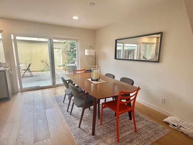 Building Photo - 1142 Arbor Vista Way