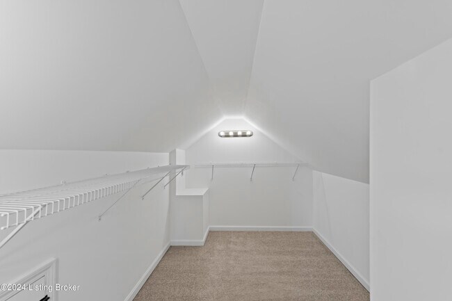 Building Photo - 3810 Norbourne Blvd