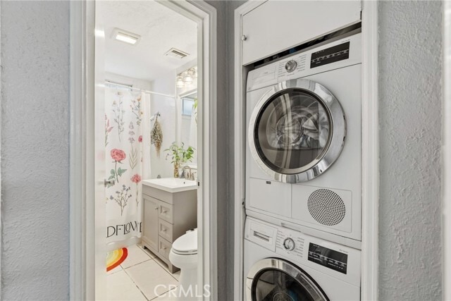 Building Photo - 274 W Laurel Ave