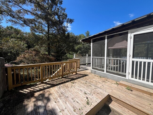 Building Photo - $1500 — 2 BEDROOM 1 BATH — Off Howard Gap Rd