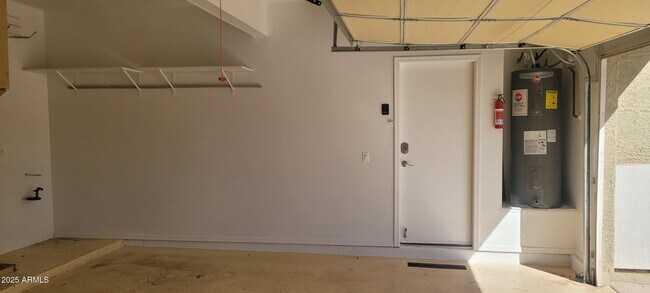 Building Photo - 34811 N 30th Dr
