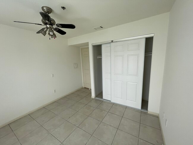 Building Photo - 249 Mangano Cir