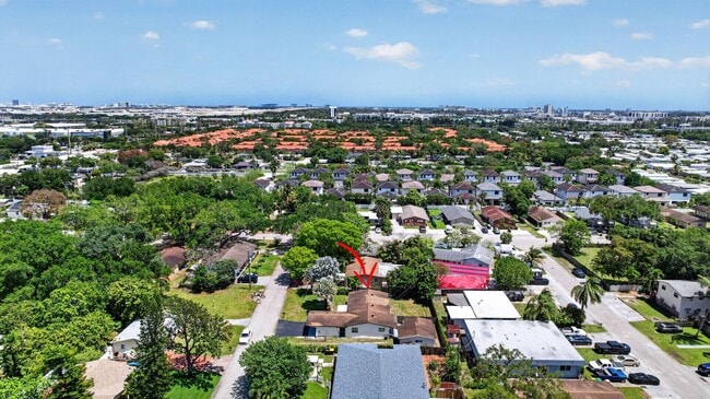 Building Photo - Renovated 3BR/2BA Corner Single-Family Home – Large Fenced Yard, NO HOA