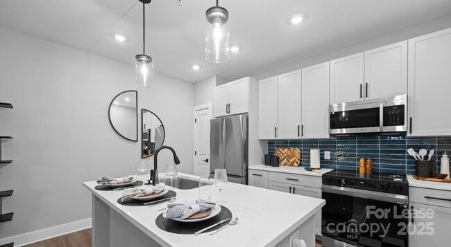 Building Photo - 120 Matheson Ave