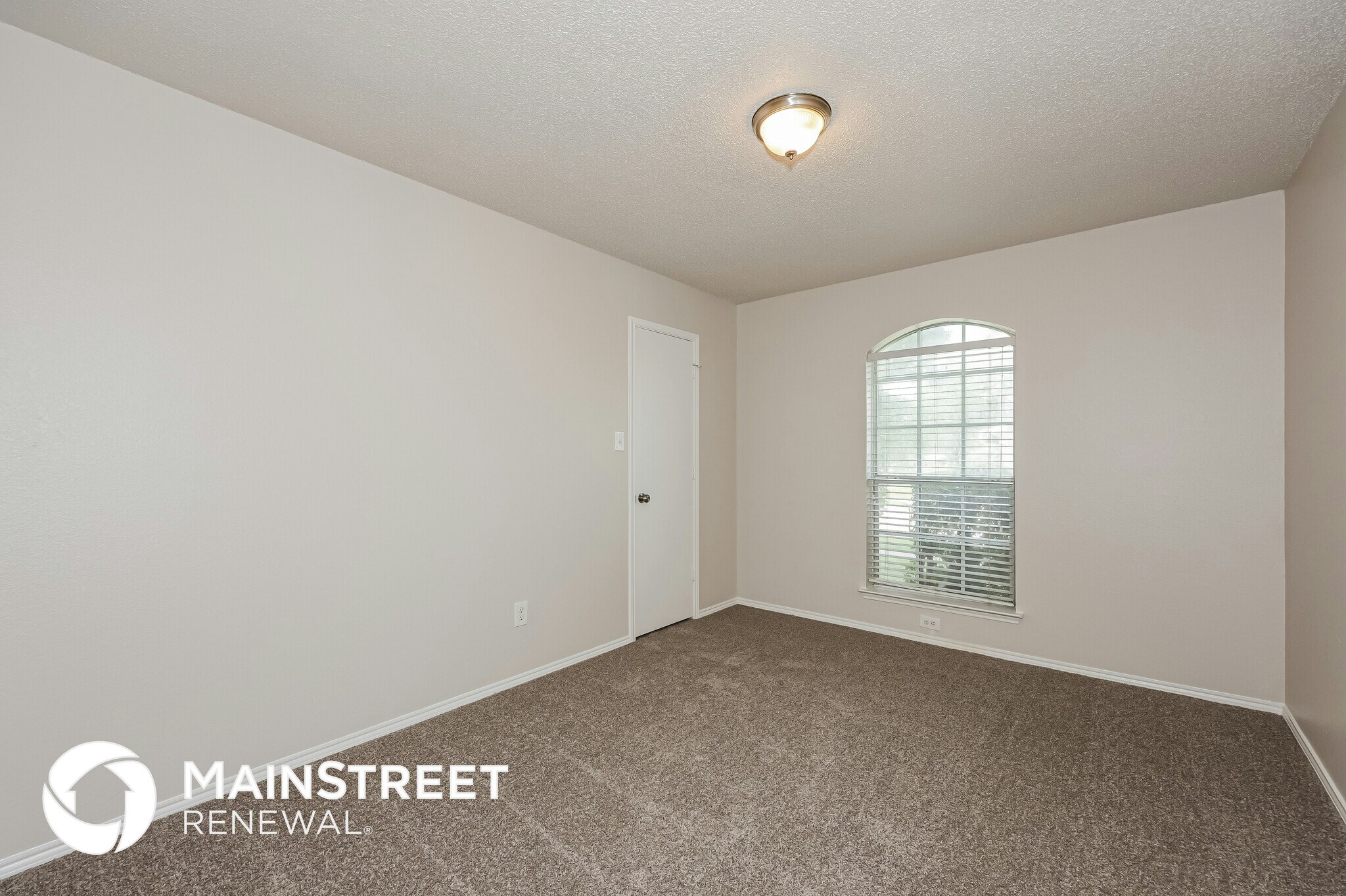 Building Photo - 7023 Spoonbill Ct