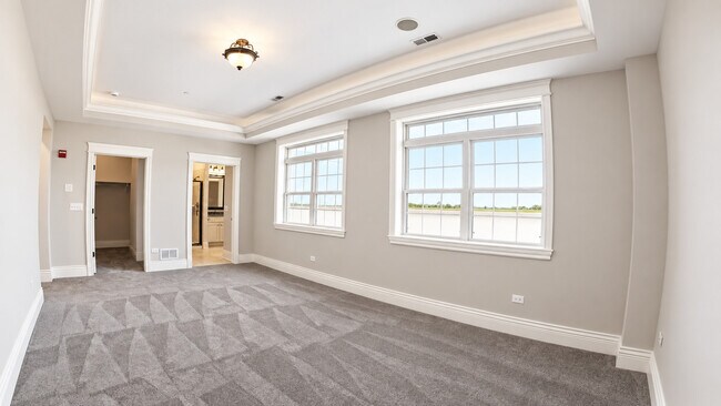 Building Photo - 10765 Clock Tower Dr