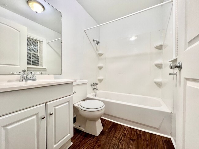 Building Photo - Home for Rent in Hot Springs!