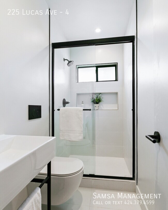 Building Photo - 225 Lucas Ave