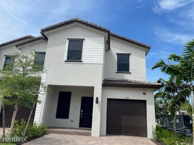 Building Photo - 4 br, 2.5 bath House - 240 SW 159th Way