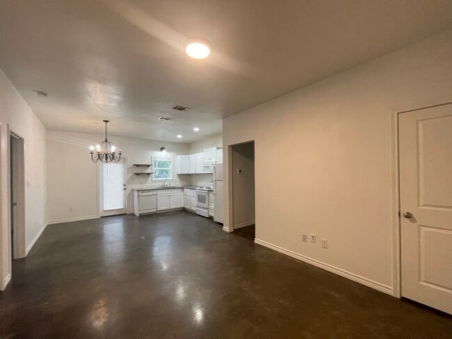 Building Photo - 6197 County Rd 1143