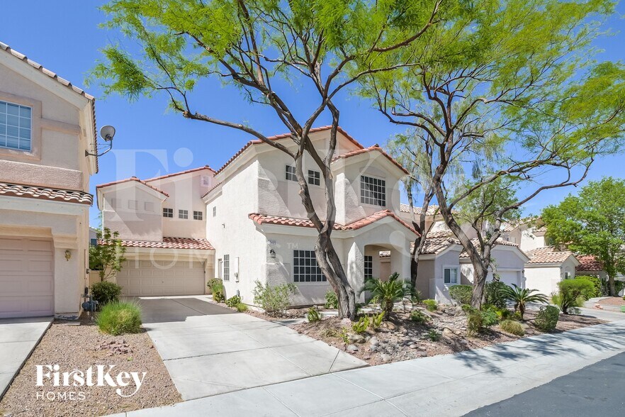 Building Photo - 2465 Belt Buckley Dr