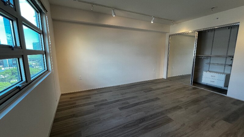 Building Photo - 801 South St