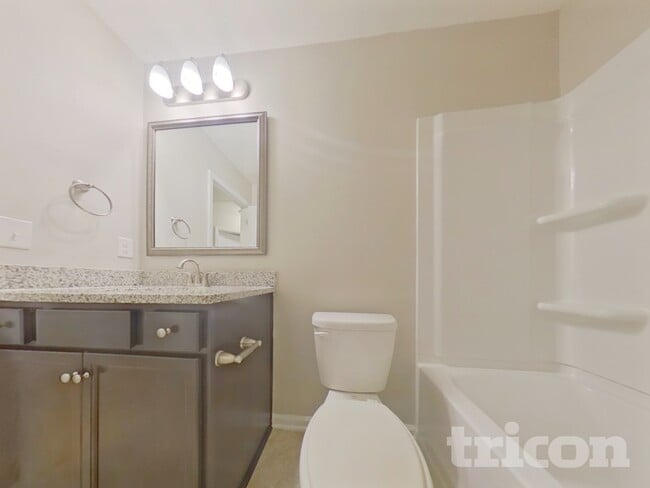 Building Photo - 318 Lanyard Ln