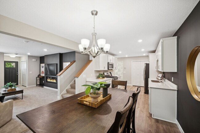 Building Photo - Brand New Townhome - Be the first to live here!