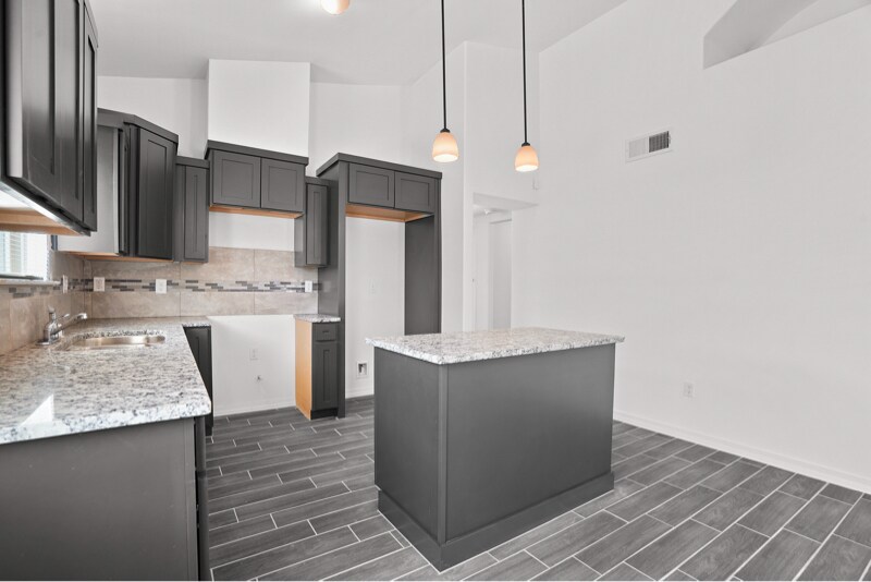 Building Photo - 14329 Bill Lazor Pkwy